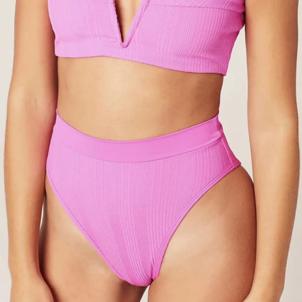 L*Space Bright Fuchsia Frenchi Bitsy Bikini Bottom Large - Picture 1 of 11